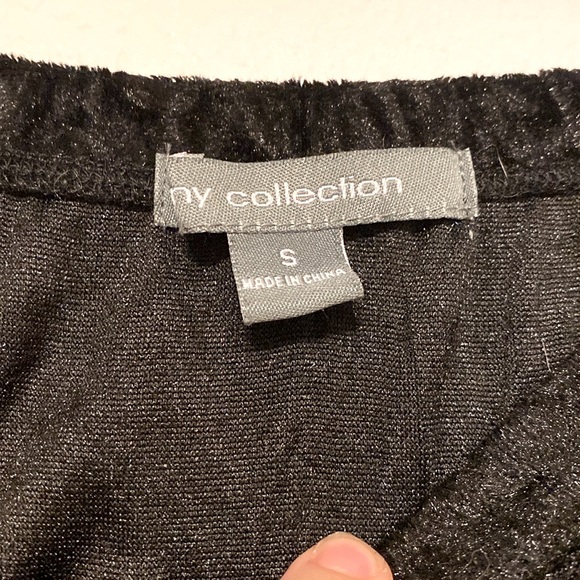 SOLD :: NY Collection Black Velvet Skirt - Picture 4 of 4